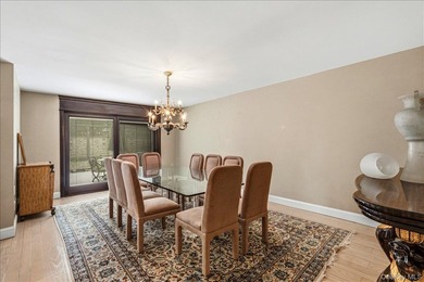 Welcome to this distinguished Mediterranean estate nestled in - photo 16