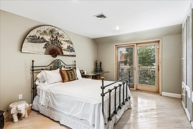 Welcome to this distinguished Mediterranean estate nestled in - photo 29