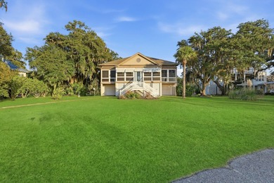 Gorgeous Lowcountry home located on true deep water in the - photo 45