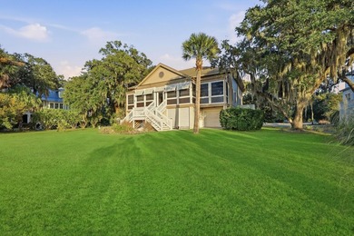 Gorgeous Lowcountry home located on true deep water in the - photo 47