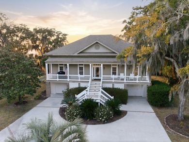 Gorgeous Lowcountry home located on true deep water in the - photo 50