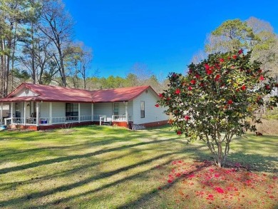 Lake Sam Rayburn  Home Sale Pending in Broaddus Texas