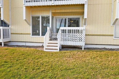 Imagine basking in the sun just moments away from the beach - photo 15
