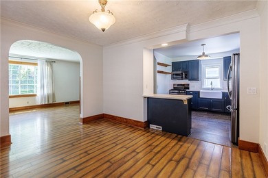 Welcome home to this charming 3-bedroom, 1.5-bath residence - photo 17