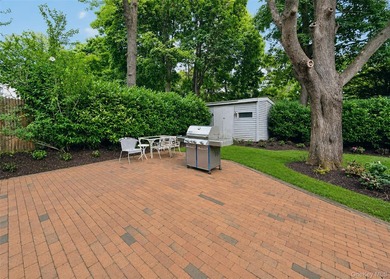 This Lovely 12 Room Ranch Is Privately Nestled In A Beautiful - photo 23