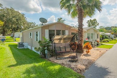 (private lake, pond, creek) Home For Sale in Leesburg Florida