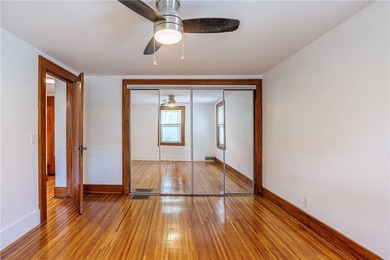 Welcome home to this charming 3-bedroom, 1.5-bath residence - photo 35