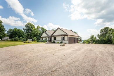 Enjoy peaceful lake living on beautiful Big Swan Lake with over - photo 11