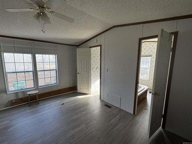 Welcome to your slice of country living! Nestled on 4.48