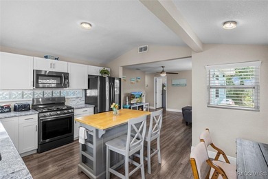 Welcome to Your Waterfront Escape. Nestled on a quiet cul-de-sac - photo 13