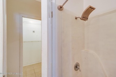 Investment opportunity on a quiet cul-de-sac-perfect for buyers - photo 14