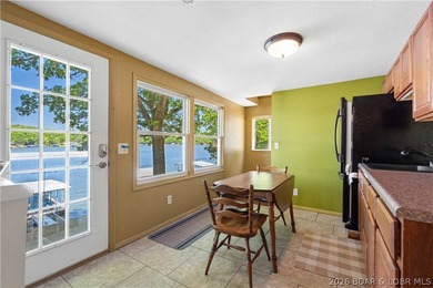 Tucked away on the sought-after Little Niangua Arm, this 3 bed - photo 16