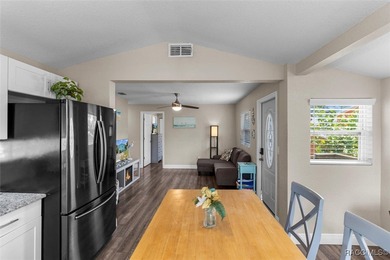 Welcome to Your Waterfront Escape. Nestled on a quiet cul-de-sac - photo 18