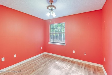 Investment opportunity on a quiet cul-de-sac-perfect for buyers - photo 19