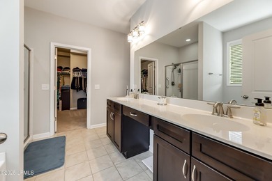 Beautifully maintained and move-in ready, this 4 BR, 3.5 BA - photo 20