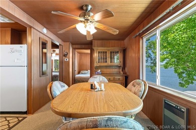 Tucked away on the sought-after Little Niangua Arm, this 3 bed - photo 23
