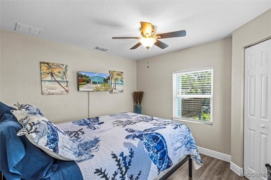 Welcome to Your Waterfront Escape. Nestled on a quiet cul-de-sac - photo 24
