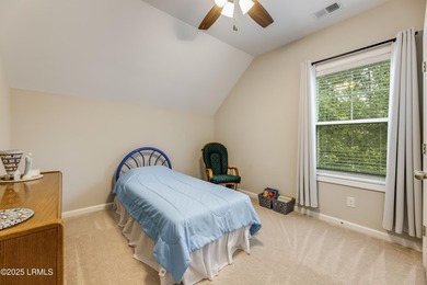 Beautifully maintained and move-in ready, this 4 BR, 3.5 BA - photo 28