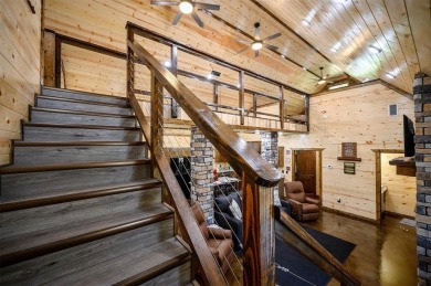 Stunning move-in ready & fully furnished Broken Bow cabin just