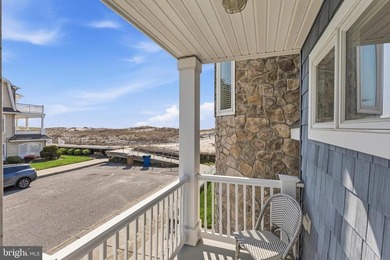 Oceanfront Southend location ' 5 bedrooms ' Covered private - photo 38