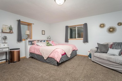 Enjoy peaceful lake living on beautiful Big Swan Lake with over - photo 44