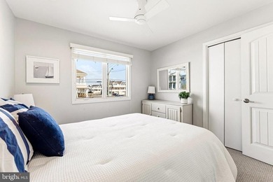 Oceanfront Southend location ' 5 bedrooms ' Covered private - photo 45