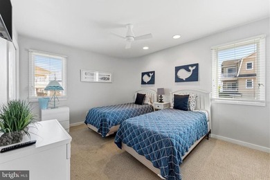 Oceanfront Southend location ' 5 bedrooms ' Covered private - photo 47