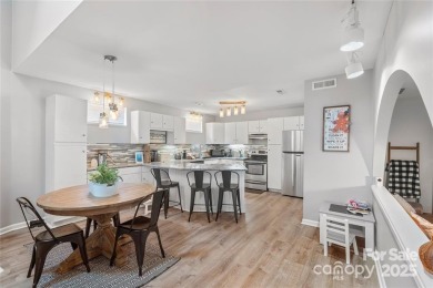 (private lake, pond, creek) Townhome/Townhouse Sale Pending in Hickory North Carolina