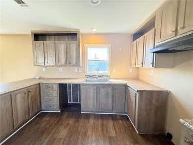 1010 Redmond St - photo 5