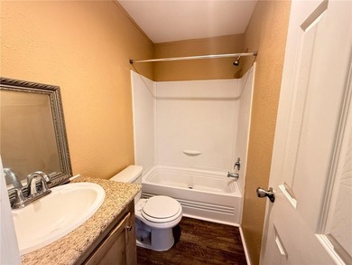 1010 Redmond St - photo 9