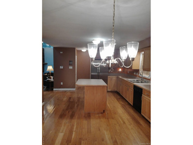 Motivated Seller - Major Price Reduction! Take advantage of this - photo 4