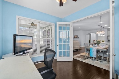 Back on the market with fresh updates! Freshly painted - photo 16