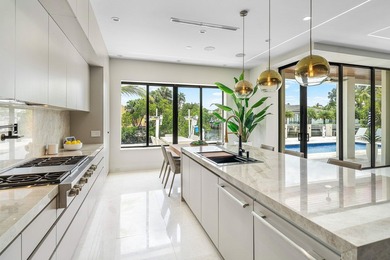 Completed in 2026, this Luxurious Deepwater Estate showcases 84' - photo 16