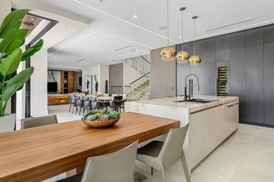 Completed in 2026, this Luxurious Deepwater Estate showcases 84' - photo 19