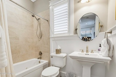 Custom Lowcountry living on the Beaufort River, impeccably - photo 20