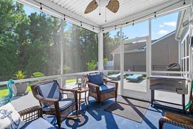 Back on the market with fresh updates! Freshly painted - photo 30