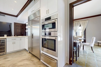 A taste of Palm Beach and old elegance in this massive river - photo 30