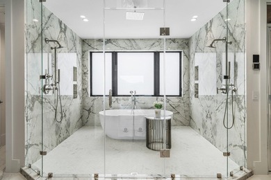 Completed in 2026, this Luxurious Deepwater Estate showcases 84' - photo 30