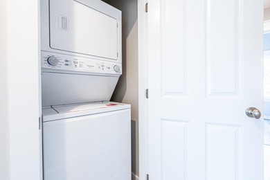 Calling all investors! This renovated Laurel Grove cottage - photo 32