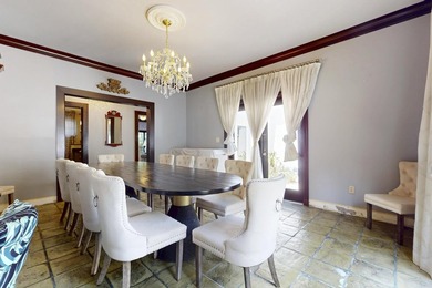 A taste of Palm Beach and old elegance in this massive river - photo 38