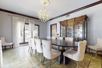 A taste of Palm Beach and old elegance in this massive river - photo 40