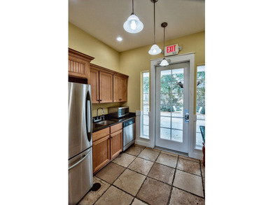 Calling all investors! This renovated Laurel Grove cottage - photo 41