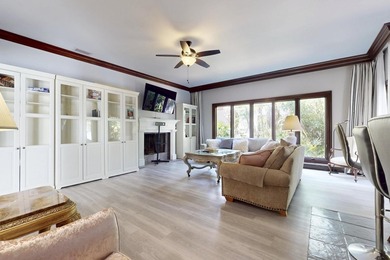 A taste of Palm Beach and old elegance in this massive river - photo 50