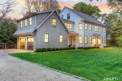 Introducing 13 Sunswyck Rd, a distinguished custom residence set - photo 2