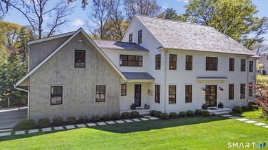 Introducing 13 Sunswyck Rd, a distinguished custom residence set - photo 3