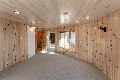 Discover a once-in-a-life opportunity on Ten Mile Lake, one of - photo 15
