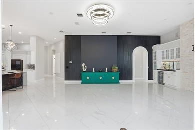 Set behind the exclusive double gates of Crescent Oaks, this - photo 17