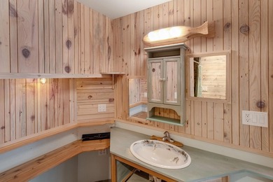 Discover a once-in-a-life opportunity on Ten Mile Lake, one of - photo 17