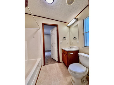 Well-manicured with room to grow! This beautiful home has 4 - photo 21