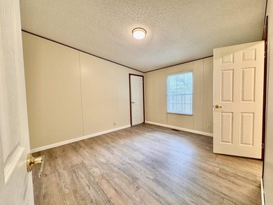 Well-manicured with room to grow! This beautiful home has 4 - photo 30